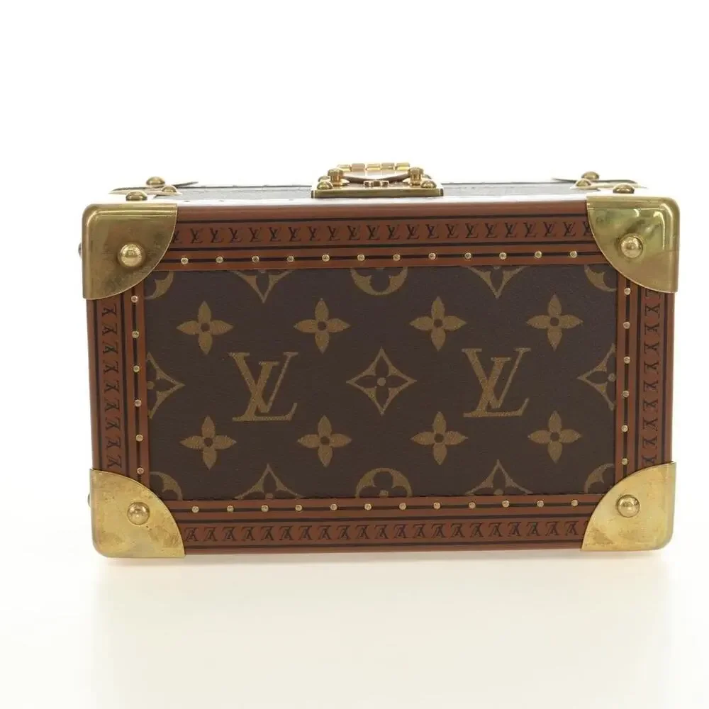 Louis Vuitton height width
